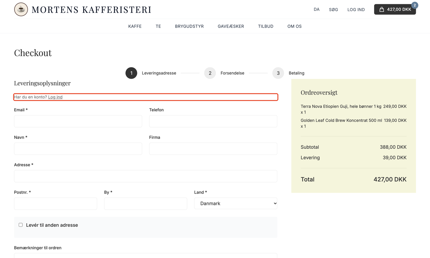 Kassens første trin Leveringsadresse i Washington, hvor linjen Har du en konto? Log ind er markeret over de tomme adressefelter, og ordreoversigten står til højre.